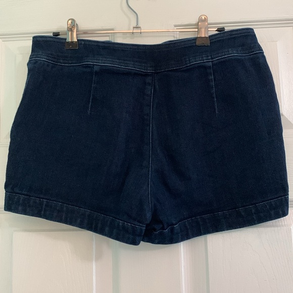 Express Jeans Sailor High Rise denim Shorts Size 6 - Picture 3 of 5